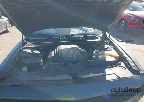 2018 Dodge Challenger R/T Plus из США, поврежденный, VIN 2C3CDZBT6JH154940